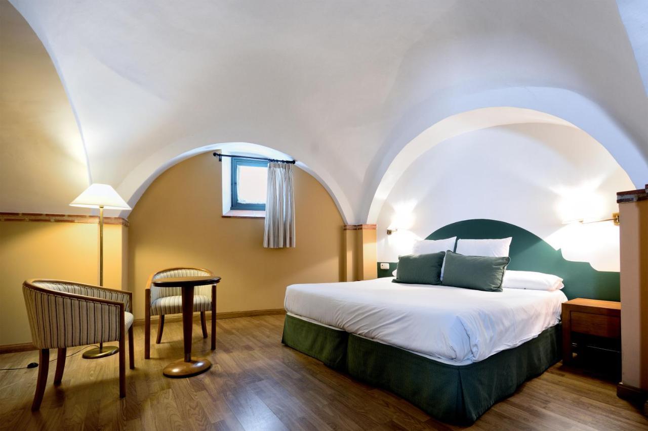 Sumaiya El Palacio Coria Kültér fotó