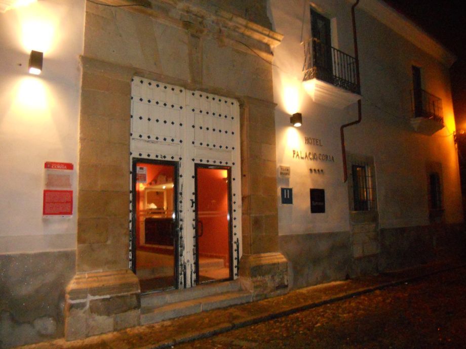 Sumaiya El Palacio Coria Kültér fotó