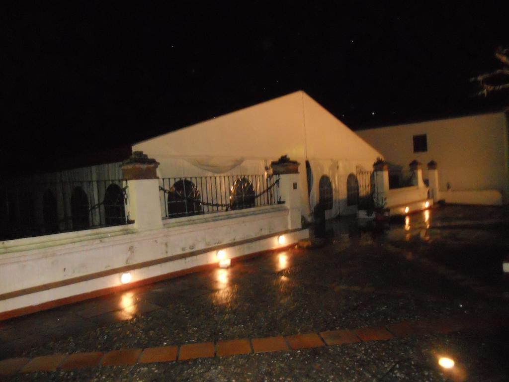 Sumaiya El Palacio Coria Kültér fotó