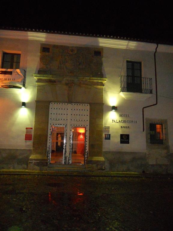 Sumaiya El Palacio Coria Kültér fotó